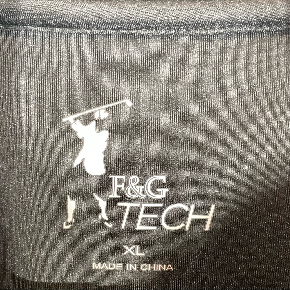 Gray Quarter-Zip Pullover - image 3